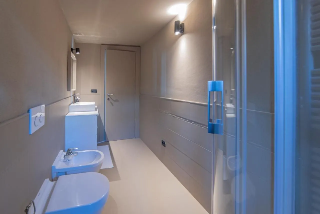 Home 12 Milaan