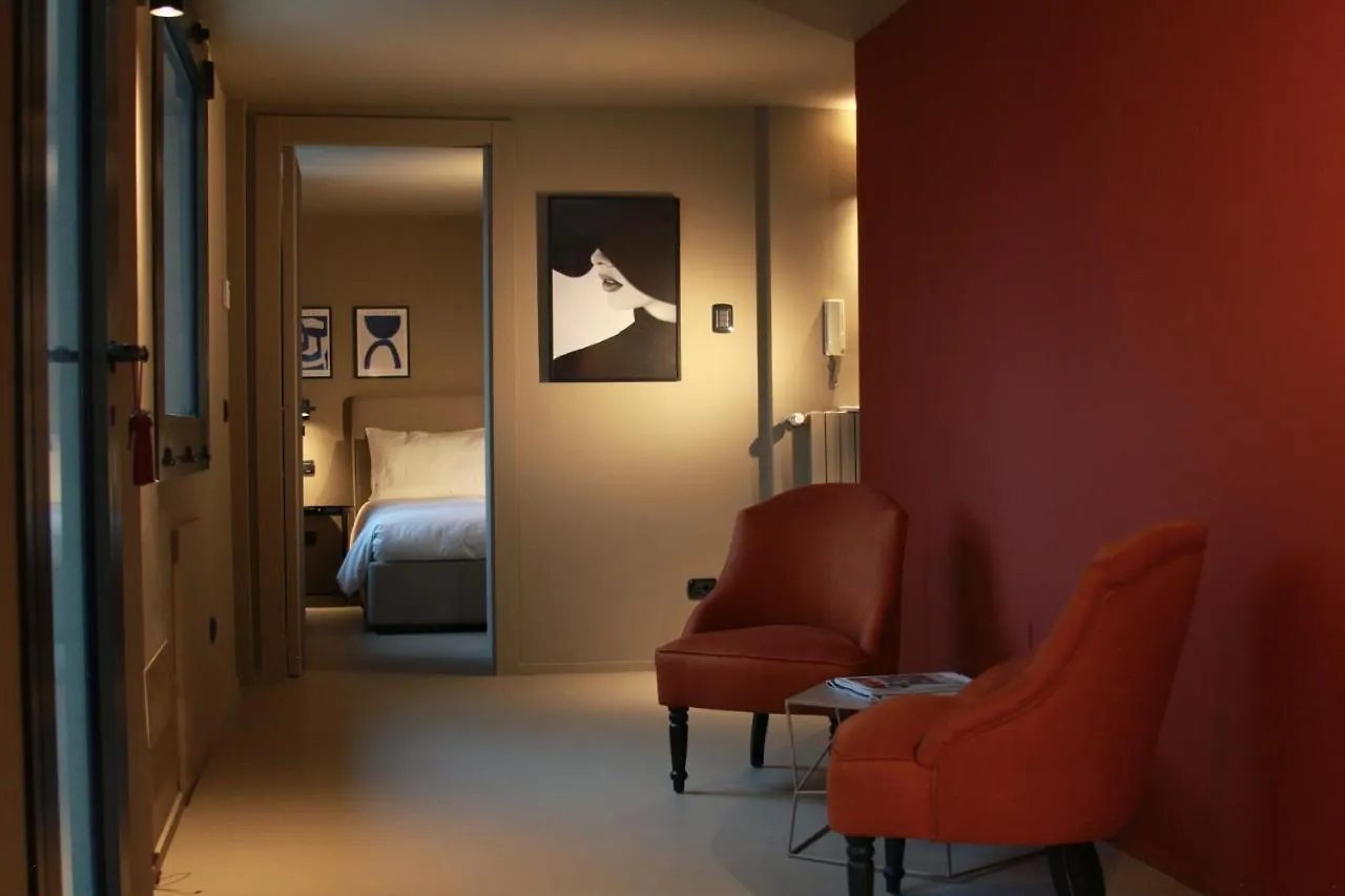 Home 12 Milaan Appartement